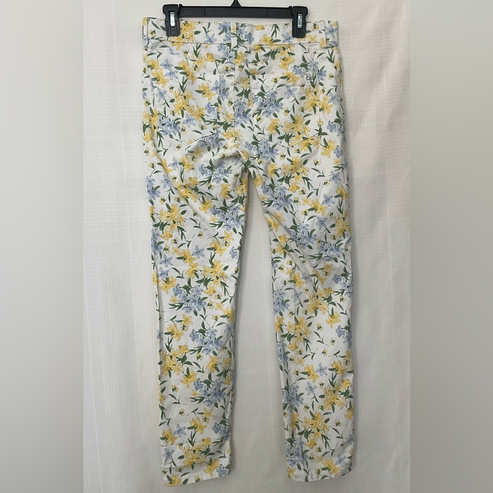 Calvin Klein Women's Straight Leg Jeans with floral pattern - Picture 2 of 5